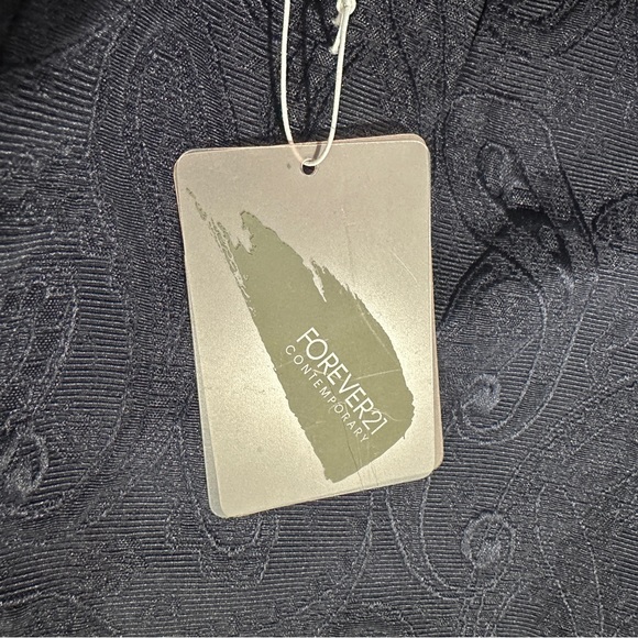 NWT Forever 21 || woman’s navy Blue mini skirt size small - Picture 6 of 7